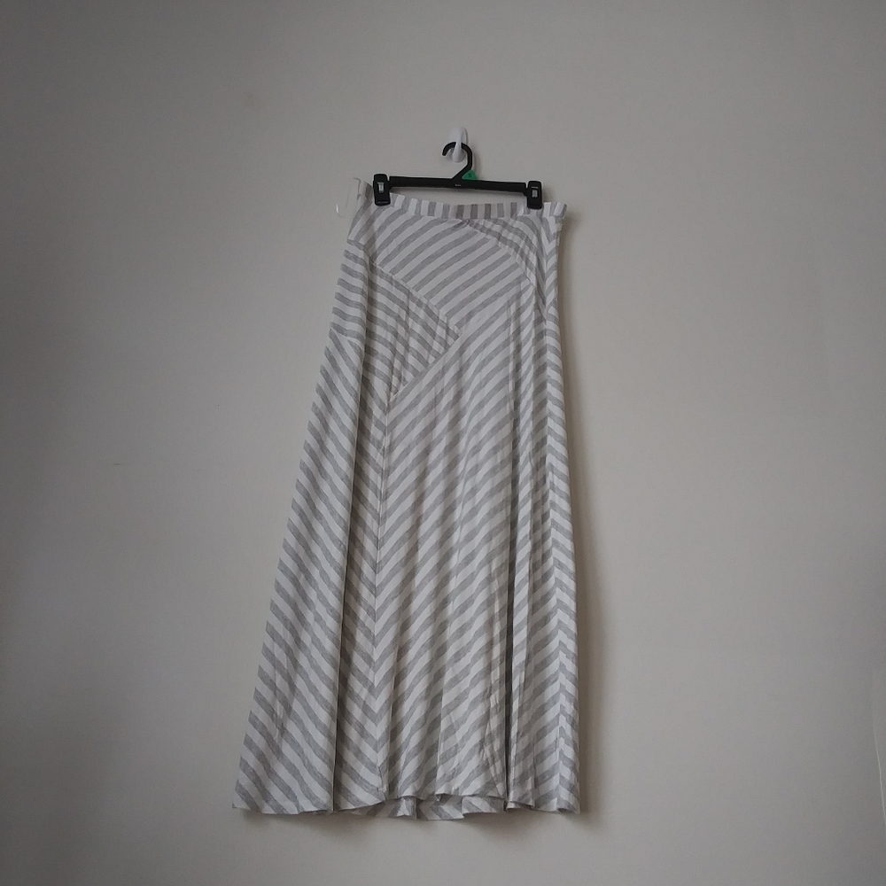 Design History Gray and White Striped Maxi Skirt